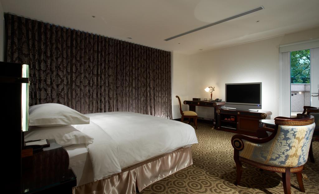 Hotel Sense Taipei Room photo