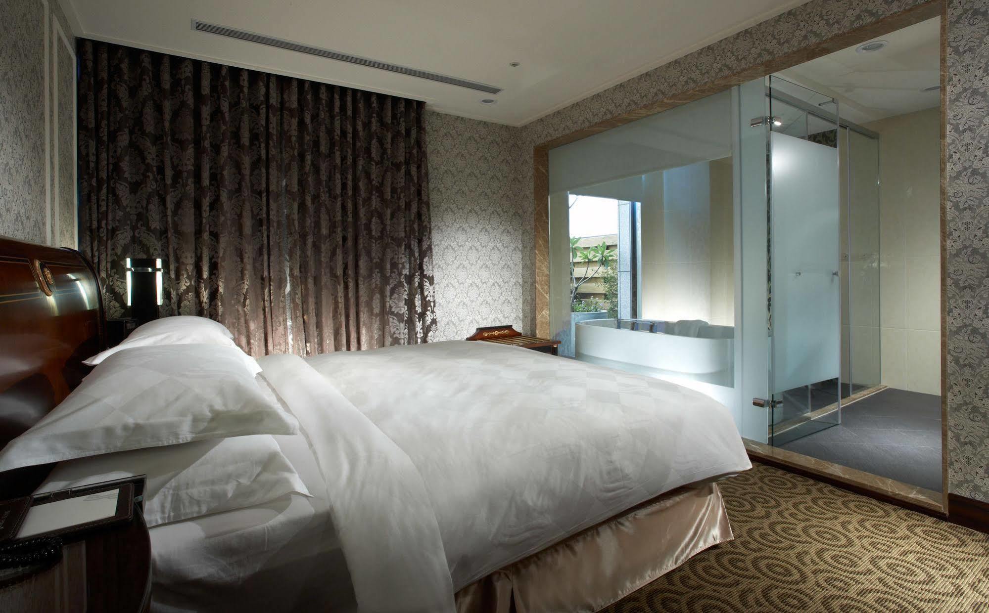Hotel Sense Taipei Room photo