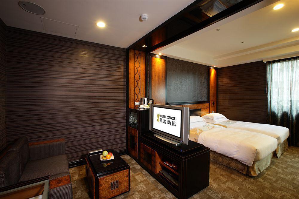 Hotel Sense Taipei Exterior photo